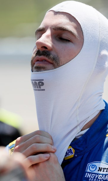 Rossi eyes race wins to regain ground in IndyCar title chase
